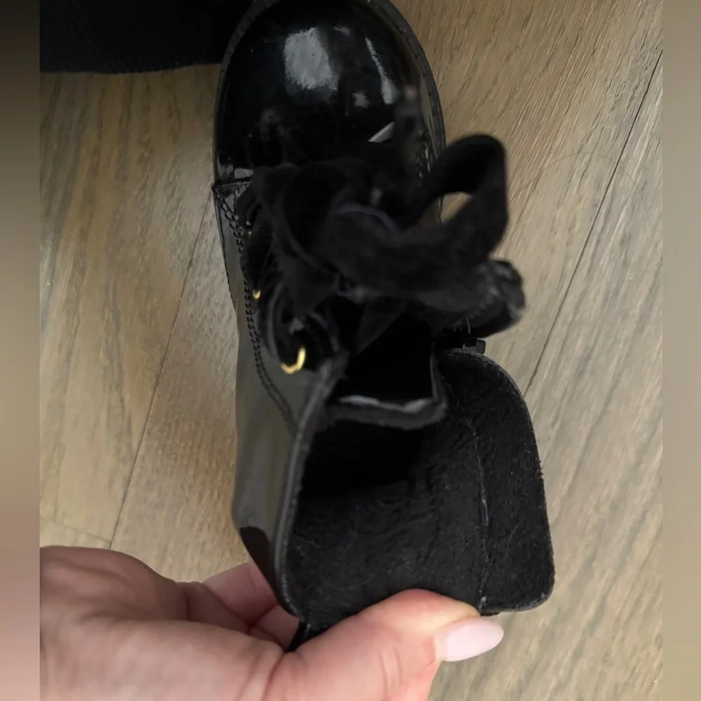 H&M Baby Patent Black Boots 4.5 | Velvet Lace Zip Warm Lined Combat Booties
